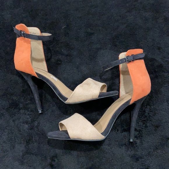 Women’s suede heels - Picture 2 of 7